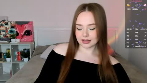Snapshot of sweetie_candy_ chatting on July 9, 2:54 pm Hannah online show from July 9, 2:54 pm