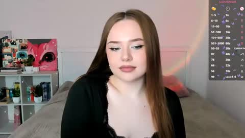 Snapshot of sweetie_candy_ chatting on July 24, 3:43 pm Hannah online show from July 24, 3:43 pm
