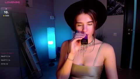 sweetie_catt online show from February 11, 12:27 pm