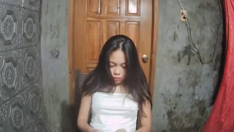 Snapshot of sweetie_jhash chatting on May 13, 2:14 pm sweetie_jhash online show from May 13, 2:14 pm