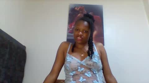 Snapshot of sweetie_lee chatting on January 7, 3:31 am sweetie lee online show from January 7, 3:31 am