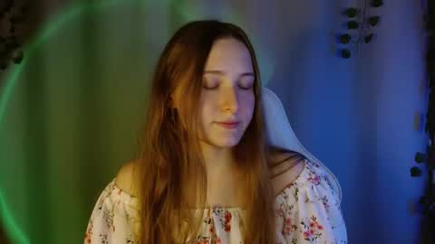 Annie online show from September 28, 9:31 pm