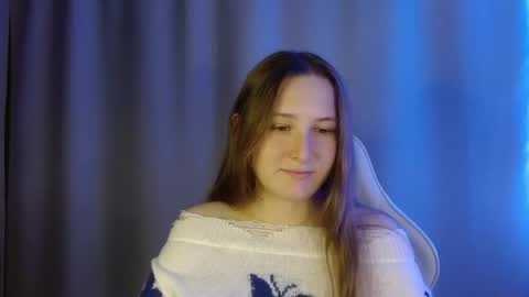 Annie online show from December 5, 8:27 pm