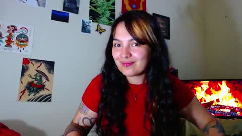 Snapshot of sweetie_maryy chatting on January 27, 4:54 pm Maria  my insta sweetie maryy   online show from January 27, 4:54 pm