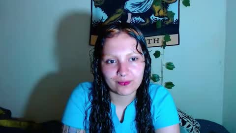 Snapshot of sweetie_maryy chatting on December 14, 6:08 am Maria my insta sweetie maryy online show from December 14, 6:08 am