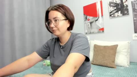 ROZZY online show from June 26, 1:43 am