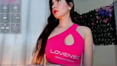 Snapshot of sweetieandjuiicy chatting on May 9, 5:40 pm Call me Nataly online show from May 9, 5:40 pm