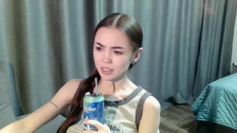 Snapshot of sweetieee_kira chatting on November 25, 9:26 pm sweetieee_kira online show from November 25, 9:26 pm