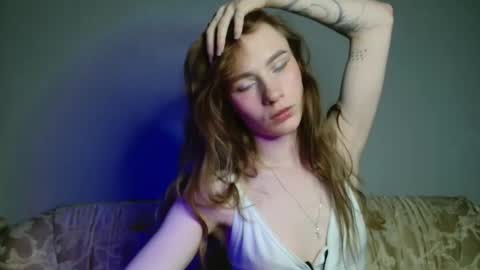 sweetiekris online show from September 19, 7:14 pm