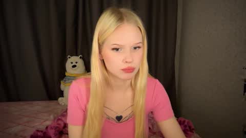 sweetie Lisa3 online show from January 5, 12:31 pm
