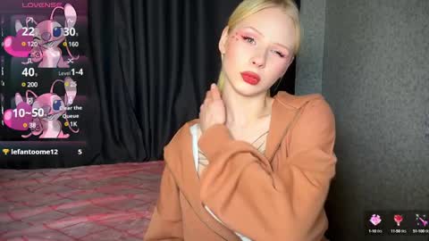 sweetie Lisa3 online show from February 14, 2:54 pm