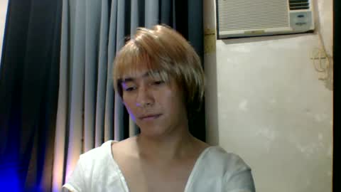 Snapshot of sweetinocent69xxx chatting on June 16, 3:58 pm Sweet Inocent online show from June 16, 3:58 pm