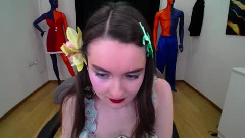 sweetintouch online show from January 25, 3:30 am