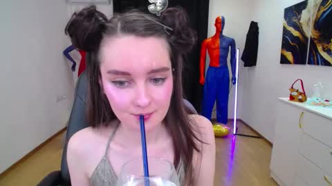 sweetintouch online show from February 28, 9:44 pm