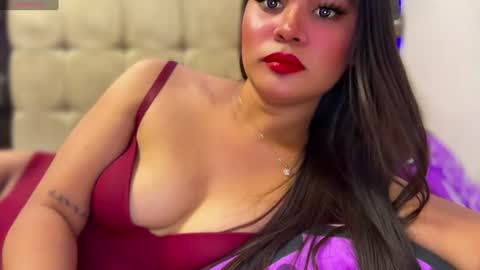 Snapshot of sweetjhessa69 chatting on June 11, 2:53 am sweetjhessa69 online show from June 11, 2:53 am