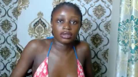 Snapshot of sweetjuicyclit chatting on March 12, 1:34 am zuri online show from March 12, 1:34 am