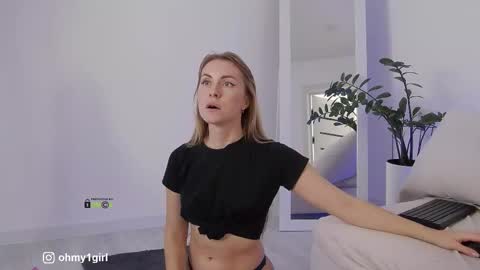 SweetKira1 online show from November 14, 12:04 pm