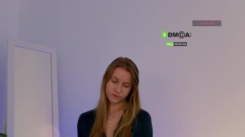 SweetKira1 online show from April 27, 3:21 pm