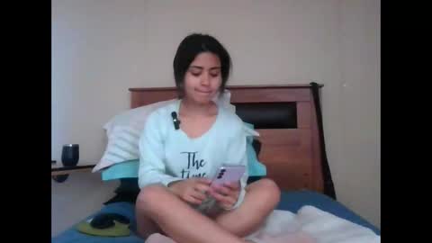 Snapshot of sweetlatinafit chatting on November 18, 12:20 pm sweetlatinafit online show from November 18, 12:20 pm