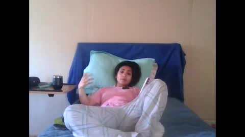 Snapshot of sweetlatinafit chatting on November 21, 12:59 pm sweetlatinafit online show from November 21, 12:59 pm