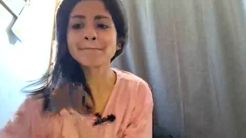 Snapshot of sweetlatinafit chatting on December 4, 1:31 pm sweetlatinafit online show from December 4, 1:31 pm