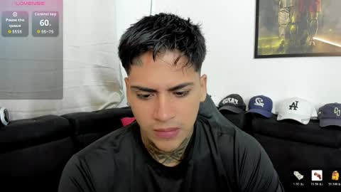 Snapshot of sweetlatinoboy chatting on March 28, 12:05 pm SWEETLATINBOY online show from March 28, 12:05 pm