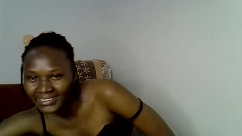 Snapshot of sweetlavie_ chatting on March 26, 1:49 pm Titi online show from March 26, 1:49 pm
