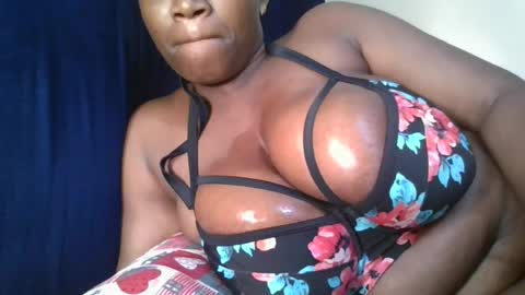 sweetlexier online show from July 14, 5:23 am