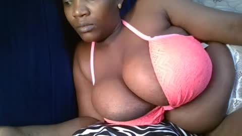 sweetlexier online show from July 30, 7:51 am
