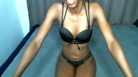 sweetlilly2540 online show from October 24, 8:44 am