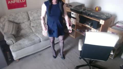 sweetlouise69 online show from December 24, 2:01 pm