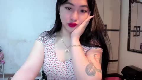 Zoe online show from January 5, 11:55 pm