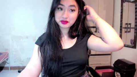 Zoe online show from March 8, 12:33 am