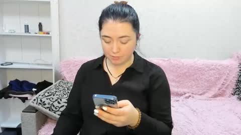 sweetmarylove online show from February 1, 9:21 am