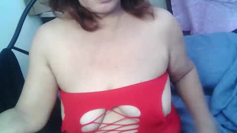 Snapshot of sweetmature_69 chatting on September 30, 12:59 am sweetmature_69 online show from September 30, 12:59 am