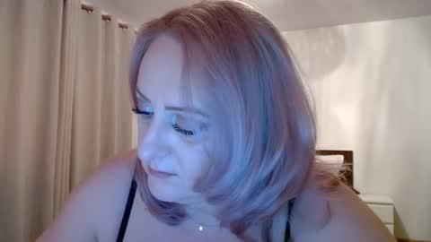 sweetmaya online show from December 31, 10:04 am