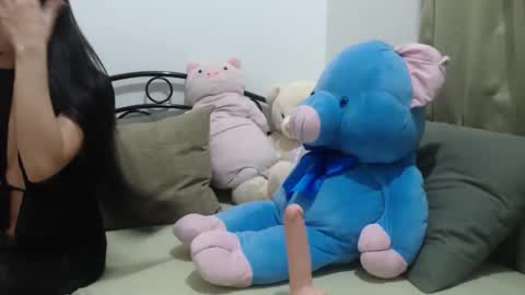 Snapshot of sweetmeeoowe_69 chatting on April 8, 4:07 pm sweetmeeoowe_69 online show from April 8, 4:07 pm