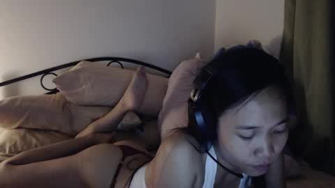 Snapshot of sweetmeeoowe_69 chatting on June 8, 12:16 pm sweetmeeoowe_69 online show from June 8, 12:16 pm