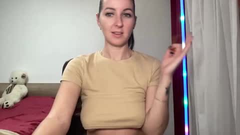 Snapshot of sweetnalaa chatting on January 7, 10:30 pm Nalaa online show from January 7, 10:30 pm