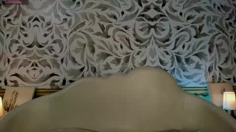 siren online show from May 17, 5:27 am
