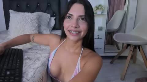 Snapshot of sweetnicky1 chatting on July 14, 2:56 pm sweetnicky1 online show from July 14, 2:56 pm