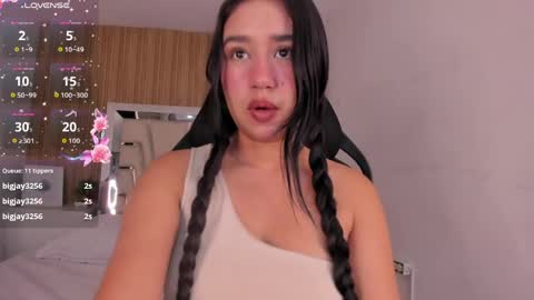 Snapshot of sweetnova_ chatting on June 2, 1:07 am Sweet Nova online show from June 2, 1:07 am