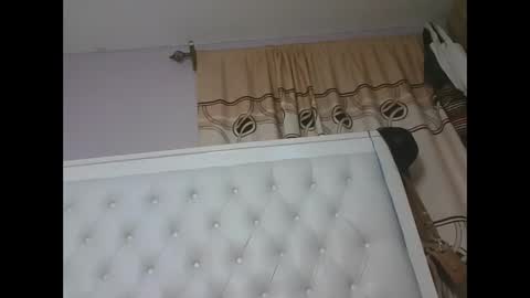 Novah girlie online show from May 19, 4:46 pm