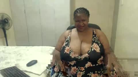 sweetnoziexxx online show from December 5, 2:55 pm