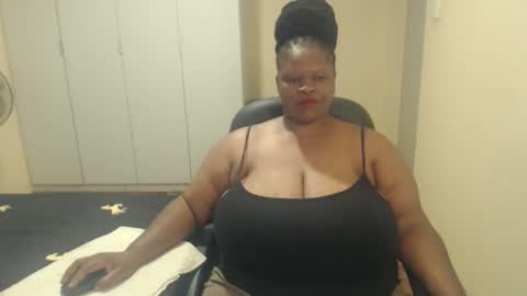 sweetnoziexxx online show from February 15, 2:55 pm