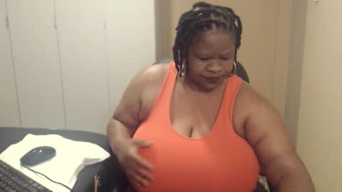 sweetnoziexxx online show from October 5, 3:38 am