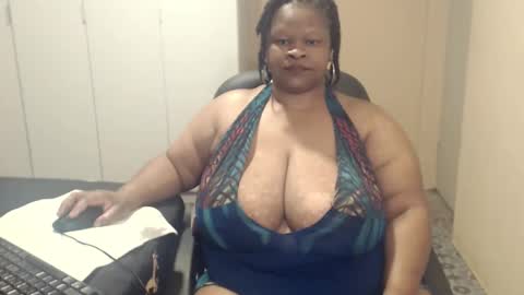 sweetnoziexxx online show from October 6, 4:32 am