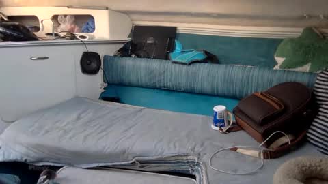 Snapshot of sweetnsexy95 chatting on February 28, 11:01 pm WeAim2PZzz online show from February 28, 11:01 pm