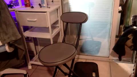 Snapshot of sweetnsexy95 chatting on March 2, 10:27 pm WeAim2PZzz online show from March 2, 10:27 pm