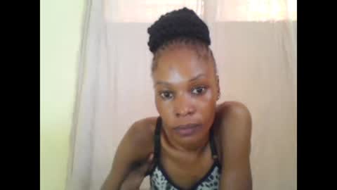 ESTHER online show from January 17, 5:53 am